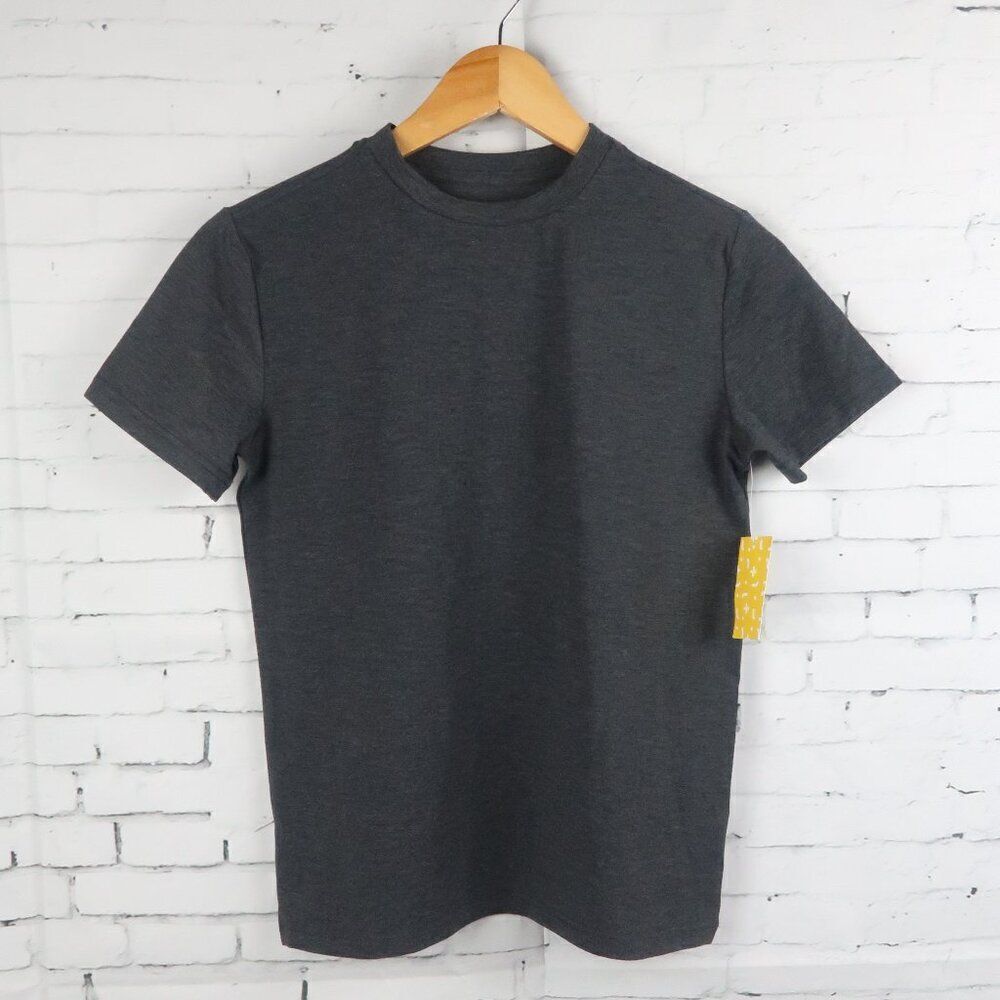 RUMI + RYDER GREY THE SOFT TOUCH SHORT SLEEVE CREW NECK TOP SIZE MEDIUM